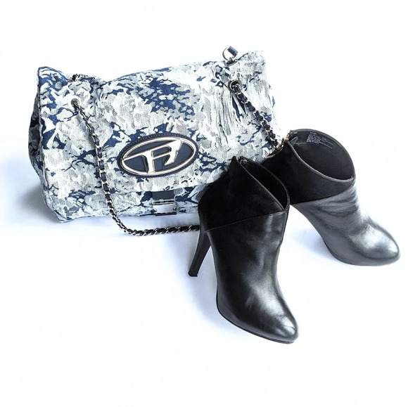 New Denim Canvas Chain Shoulder Flap Large Capacity Bag* - Picture 1 of 16